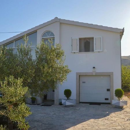 Apartment Blanka With A Beautiful View Of Trogir Buitenkant foto